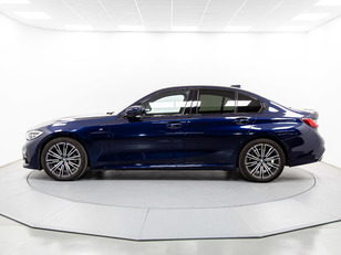 Fotos de BMW Serie 3 320d color Azul. Año 2020. 140KW(190CV). Diésel. En concesionario Móvil Begar Alicante de Alicante
