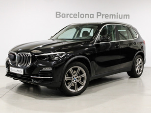 Fotos de BMW X5 xDrive30d color Negro. Año 2019. 195KW(265CV). Diésel. En concesionario Barcelona Premium -- GRAN VIA de Barcelona
