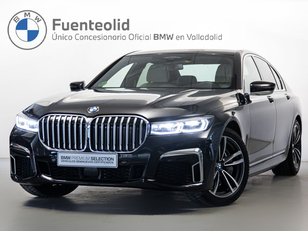 Fotos de BMW Serie 7 740d color Negro. Año 2019. 235KW(320CV). Diésel. En concesionario Fuenteolid de Valladolid