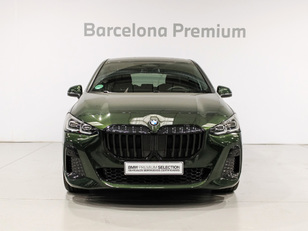 Fotos de BMW Serie 2 218d Active Tourer color Verde. Año 2022. 110KW(150CV). Diésel. En concesionario Barcelona Premium -- GRAN VIA de Barcelona