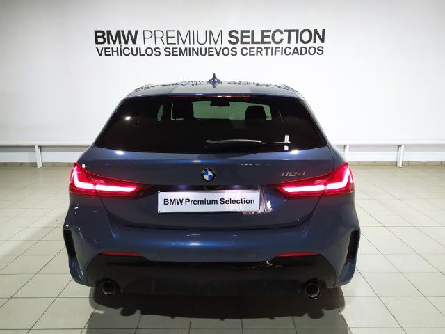 BMW Serie 1 118d color Gris. Año 2023. 110KW(150CV). Diésel. En concesionario Hispamovil, Torrevieja de Alicante