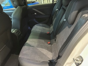 Opel Astra Electric 54kwh de segunda mano