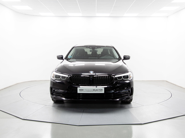 BMW Serie 5 520i color Negro. Año 2020. 135KW(184CV). Gasolina. En concesionario Móvil Begar Alicante de Alicante