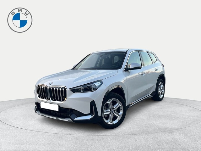 BMW X1 sDrive18d color Blanco. Año 2024. 110KW(150CV). Diésel. En concesionario Ilbira Motor | Granada de Granada