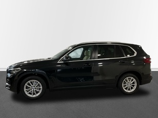Fotos de BMW X5 xDrive30d color Negro. Año 2022. 210KW(286CV). Diésel. En concesionario Engasa S.A. de Valencia
