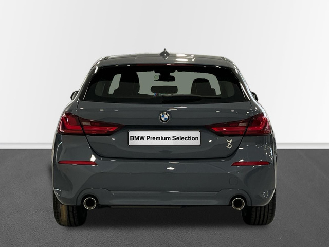 BMW Serie 1 118d color Gris. Año 2019. 110KW(150CV). Diésel. En concesionario Engasa S.A. de Valencia