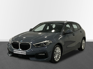 Fotos de BMW Serie 1 118d color Gris. Año 2019. 110KW(150CV). Diésel. En concesionario Engasa S.A. de Valencia