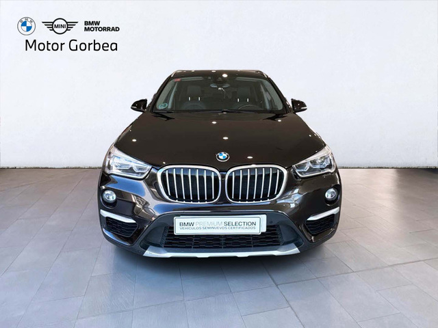 BMW X1 xDrive20d color Marrón. Año 2018. 140KW(190CV). Diésel. En concesionario Motor Gorbea de Álava