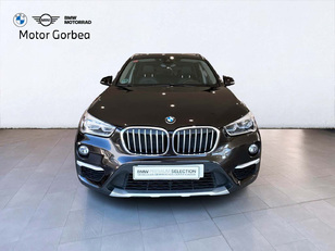 Fotos de BMW X1 xDrive20d color Marrón. Año 2018. 140KW(190CV). Diésel. En concesionario Motor Gorbea de Álava
