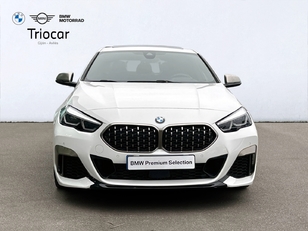 Fotos de BMW Serie 2 M235i Gran Coupe color Blanco. Año 2020. 225KW(306CV). Gasolina. En concesionario Triocar Gijón (Bmw y Mini) de Asturias