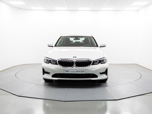 BMW Serie 3 318d color Blanco. Año 2019. 110KW(150CV). Diésel. En concesionario Móvil Begar Alicante de Alicante
