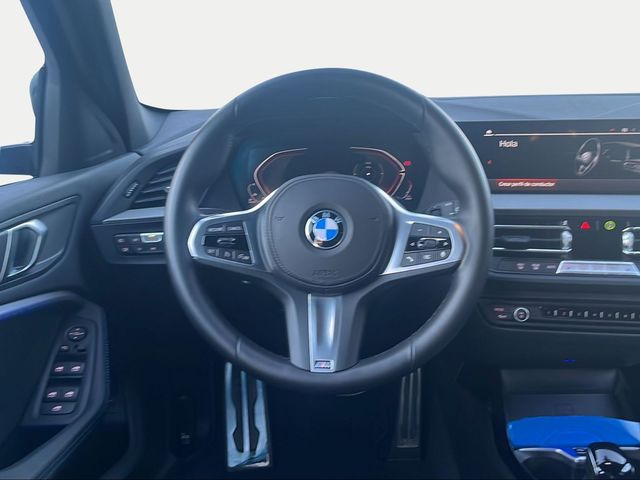 BMW Serie 1 118d color Azul. Año 2023. 110KW(150CV). Diésel. En concesionario Ilbira Motor | Granada de Granada