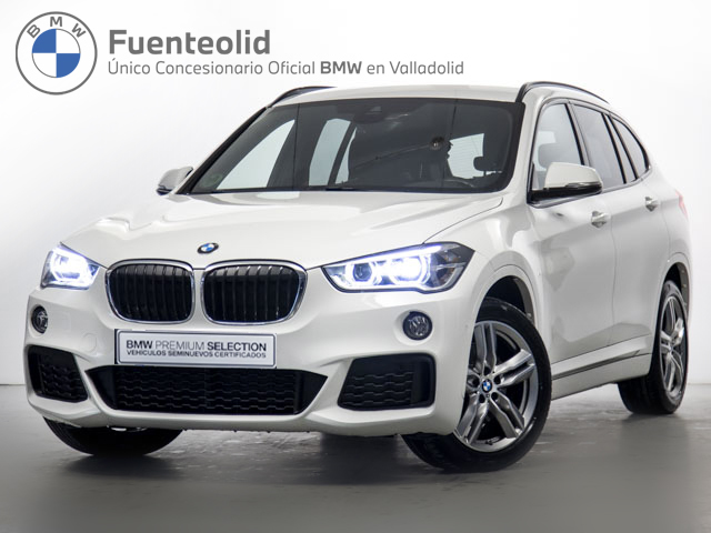 BMW X1 sDrive18d color Blanco. Año 2019. 110KW(150CV). Diésel. En concesionario Fuenteolid de Valladolid