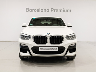 Fotos de BMW X4 xDrive20d color Blanco. Año 2019. 140KW(190CV). Diésel. En concesionario Barcelona Premium -- GRAN VIA de Barcelona