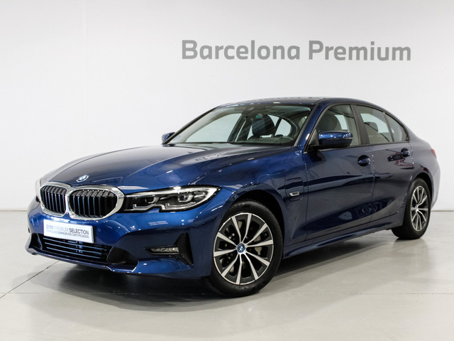 fotoG 0 del BMW Serie 3 330e 215 kW (292 CV) 292cv Híbrido Electro/Gasolina del 2022 en Barcelona