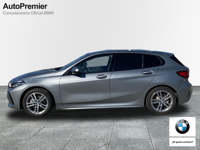 BMW Serie 1 118d color Gris. Año 2023. 110KW(150CV). Diésel. En concesionario Auto Premier, S.A. - ALCALÁ DE HENARES de Madrid