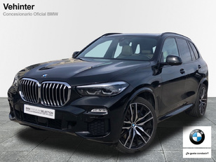Fotos de BMW X5 xDrive30d color Negro. Año 2020. 195KW(265CV). Diésel. En concesionario Vehinter Getafe de Madrid