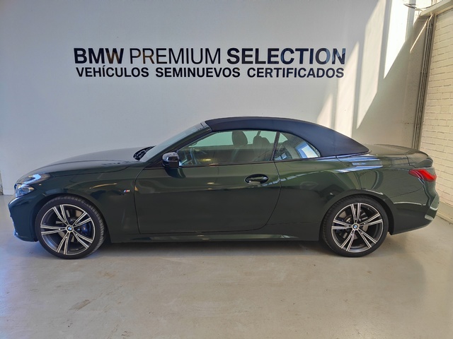 BMW Serie 4 M440i Cabrio color Azul. Año 2024. 275KW(374CV). Gasolina. En concesionario Lurauto Gipuzkoa de Guipuzcoa