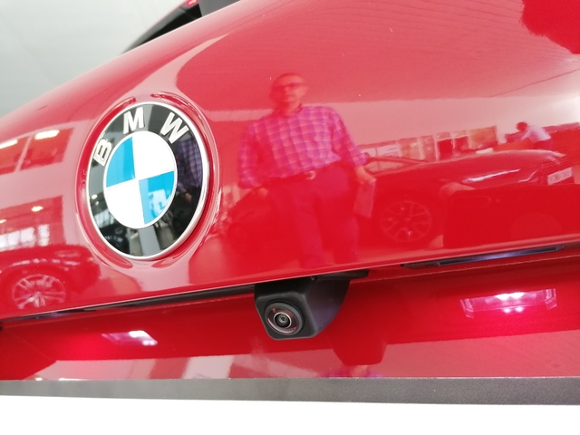 BMW Serie 1 118i color Rojo. Año 2023. 103KW(140CV). Gasolina. En concesionario Adler Motor S.L. TOLEDO de Toledo