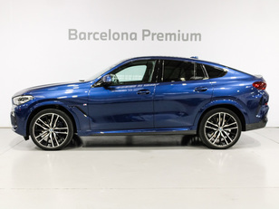 Fotos de BMW X6 xDrive30d color Azul. Año 2021. 210KW(286CV). Diésel. En concesionario Barcelona Premium -- GRAN VIA de Barcelona