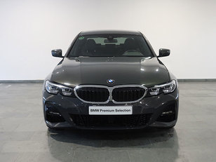 Fotos de BMW Serie 3 320i color Gris. Año 2019. 135KW(184CV). Gasolina. En concesionario Autogal de Ourense