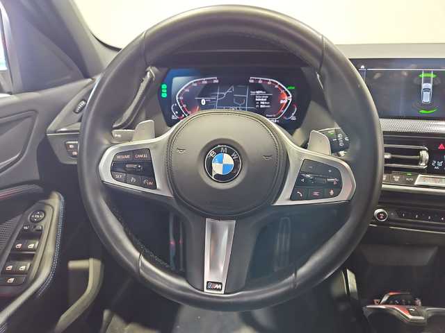fotoG 19 del BMW Serie 1 118d Business 110 kW (150 CV) 150cv Diésel del 2023 en Barcelona