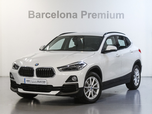 Fotos de BMW X2 sDrive18d color Blanco. Año 2019. 110KW(150CV). Diésel. En concesionario Barcelona Premium -- GRAN VIA de Barcelona