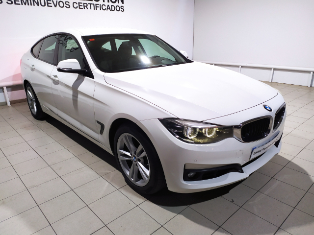 BMW Serie 3 320d Gran Turismo color Blanco. Año 2021. 140KW(190CV). Diésel. En concesionario Hispamovil Elche de Alicante