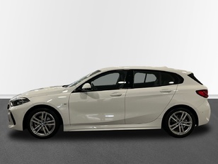 Fotos de BMW Serie 1 118i color Blanco. Año 2024. 103KW(140CV). Gasolina. En concesionario Engasa S.A. de Valencia