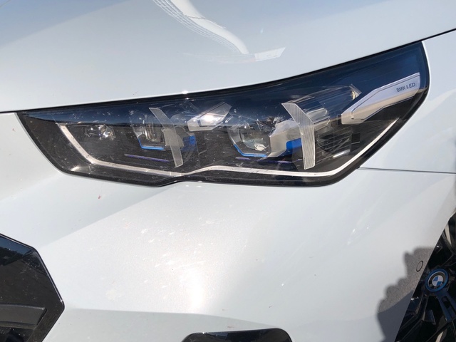 BMW i5 eDrive40 color Gris. Año 2023. 250KW(340CV). Eléctrico. En concesionario Auto Premier, S.A. - ALCALÁ DE HENARES de Madrid