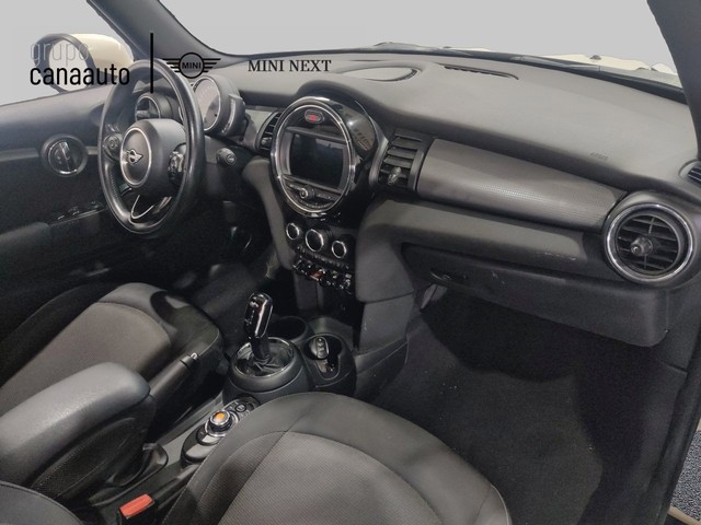 fotoG 7 del MINI MINI Cabrio Cooper 100 kW (136 CV) 136cv Gasolina del 2019 en Sta. C. Tenerife