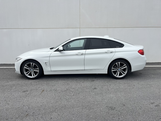 BMW Serie 4 420d Gran Coupe color Blanco. Año 2016. 140KW(190CV). Diésel. En concesionario Novomóvil Oleiros de Coruña