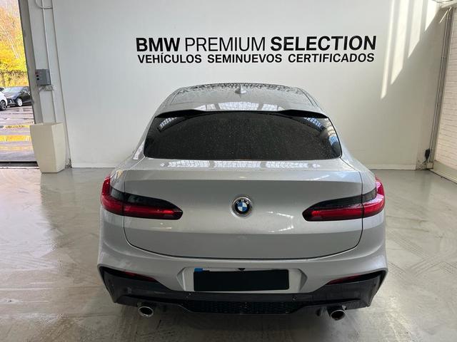 BMW X4 xDrive20d color Gris Plata. Año 2021. 140KW(190CV). Diésel. En concesionario Lurauto - Gipuzkoa de Guipuzcoa