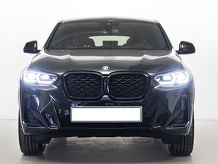 Fotos de BMW X4 xDrive20d color Negro. Año 2024. 140KW(190CV). Diésel. En concesionario Fuenteolid de Valladolid