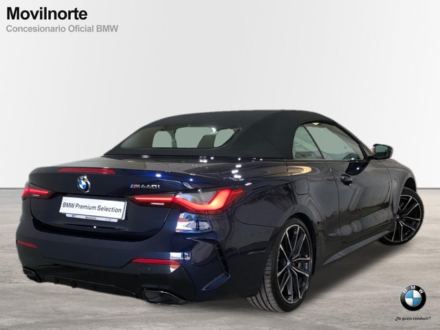 BMW Serie 4 M440i Cabrio color Azul. Año 2024. 275KW(374CV). Gasolina. En concesionario Movilnorte El Plantio de Madrid