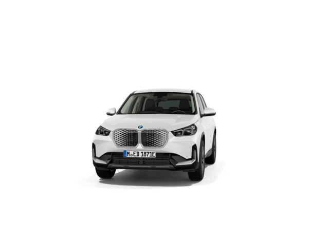 BMW iX1 eDrive20 color Blanco. Año 2024. 150KW(204CV). Eléctrico. En concesionario Movilnorte El Plantio de Madrid