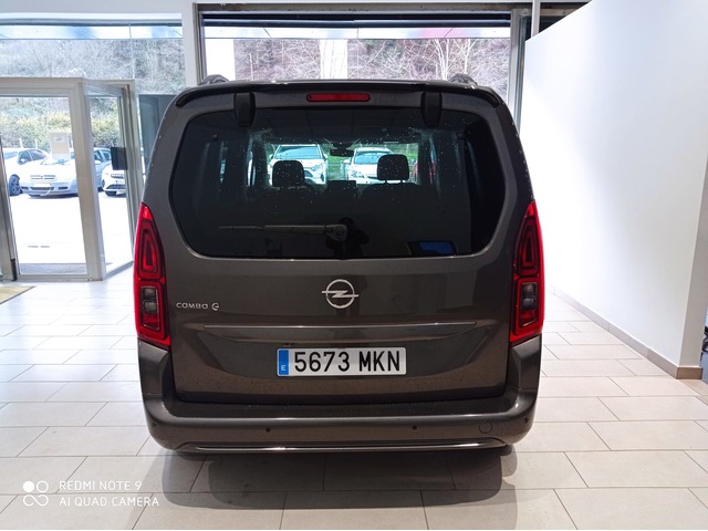 Opel Combo-e Life BEV 50kWh Elegance Plus L 100 kW (136 CV)