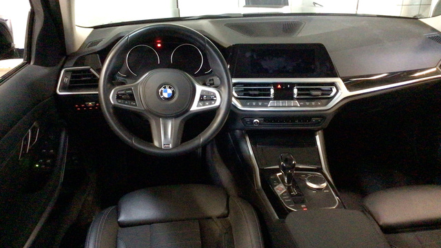 BMW Serie 3 318d color Negro. Año 2020. 110KW(150CV). Diésel. En concesionario BYmyCAR Madrid - Alcalá de Madrid