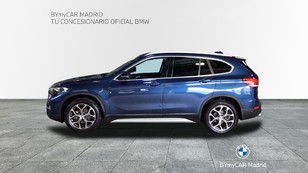 Fotos de BMW X1 sDrive18d color Azul. Año 2021. 110KW(150CV). Diésel. En concesionario BYmyCAR Madrid - Alcalá de Madrid