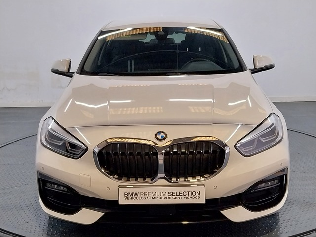 BMW Serie 1 116d color Blanco. Año 2021. 85KW(116CV). Diésel. En concesionario Proa Premium Palma de Baleares