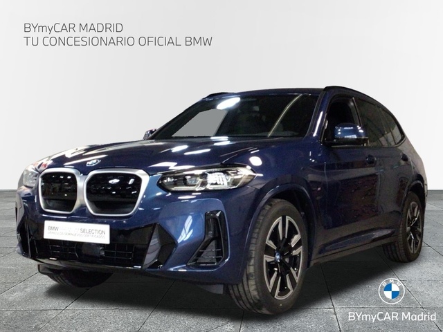 BMW iX3 M Sport color Azul. Año 2024. 210KW(286CV). Eléctrico. En concesionario BYmyCAR Madrid - Alcalá de Madrid