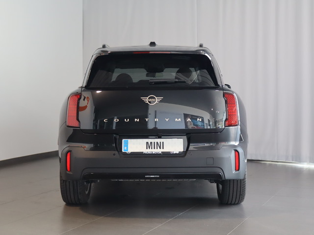 fotoG 4 del MINI MINI Countryman C 125 kW (170 CV) 170cv Gasolina del 2024 en Barcelona