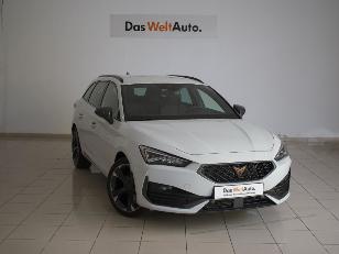 CUPRA Leon Sportstourer en Motorflash