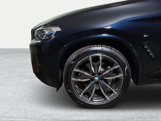 BMW X4 xDrive30d color Negro. Año 2023. 210KW(286CV). Diésel. En concesionario San Pablo Motor | Su Eminencia de Sevilla