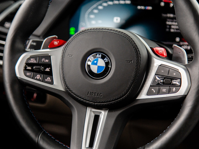 BMW M X5 M color Negro. Año 2021. 441KW(600CV). Gasolina. En concesionario Móvil Begar Alicante de Alicante