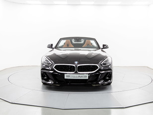 Fotos de BMW Z4 sDrive30i Cabrio color Negro. Año 2023. 190KW(258CV). Gasolina. En concesionario Móvil Begar Alicante de Alicante