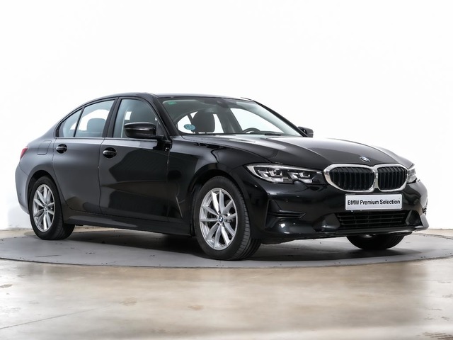 BMW Serie 3 318d color Negro. Año 2019. 110KW(150CV). Diésel. En concesionario Oliva Motor Tarragona de Tarragona