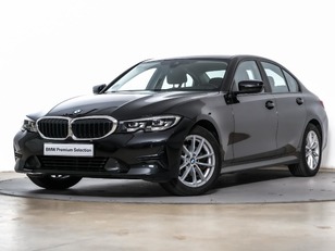 Fotos de BMW Serie 3 318d color Negro. Año 2019. 110KW(150CV). Diésel. En concesionario Oliva Motor Tarragona de Tarragona