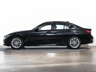 Fotos de BMW Serie 3 318d color Negro. Año 2019. 110KW(150CV). Diésel. En concesionario Oliva Motor Tarragona de Tarragona