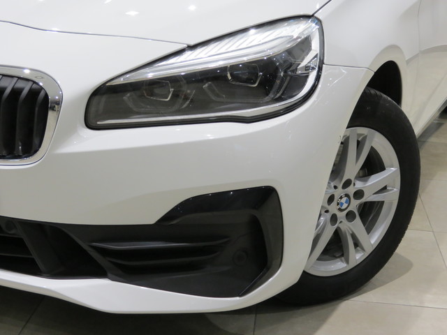 BMW Serie 2 218d Active Tourer color Blanco. Año 2020. 110KW(150CV). Diésel. En concesionario GANDIA Automoviles Fersan, S.A. de Valencia